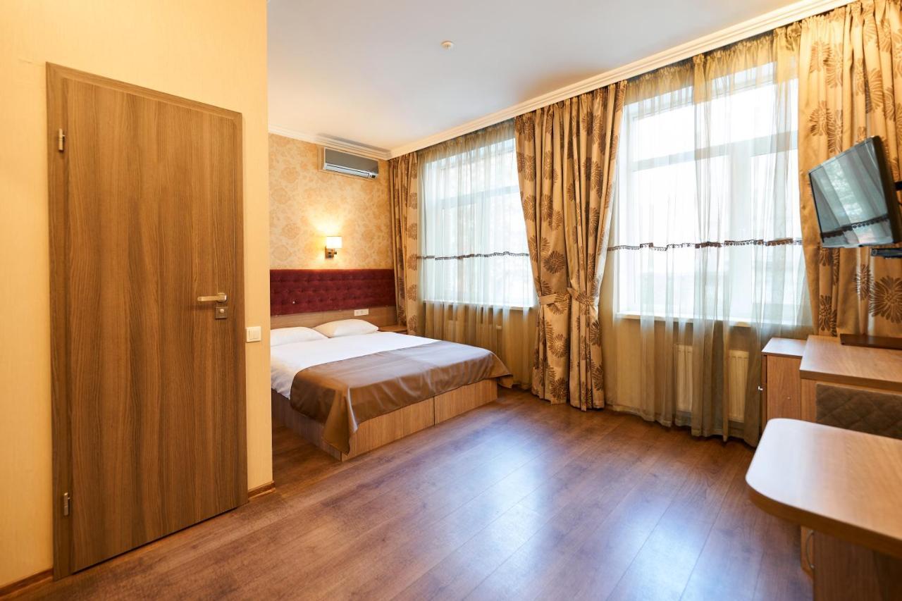 Hotel Classic เคียฟ ภายนอก รูปภาพ