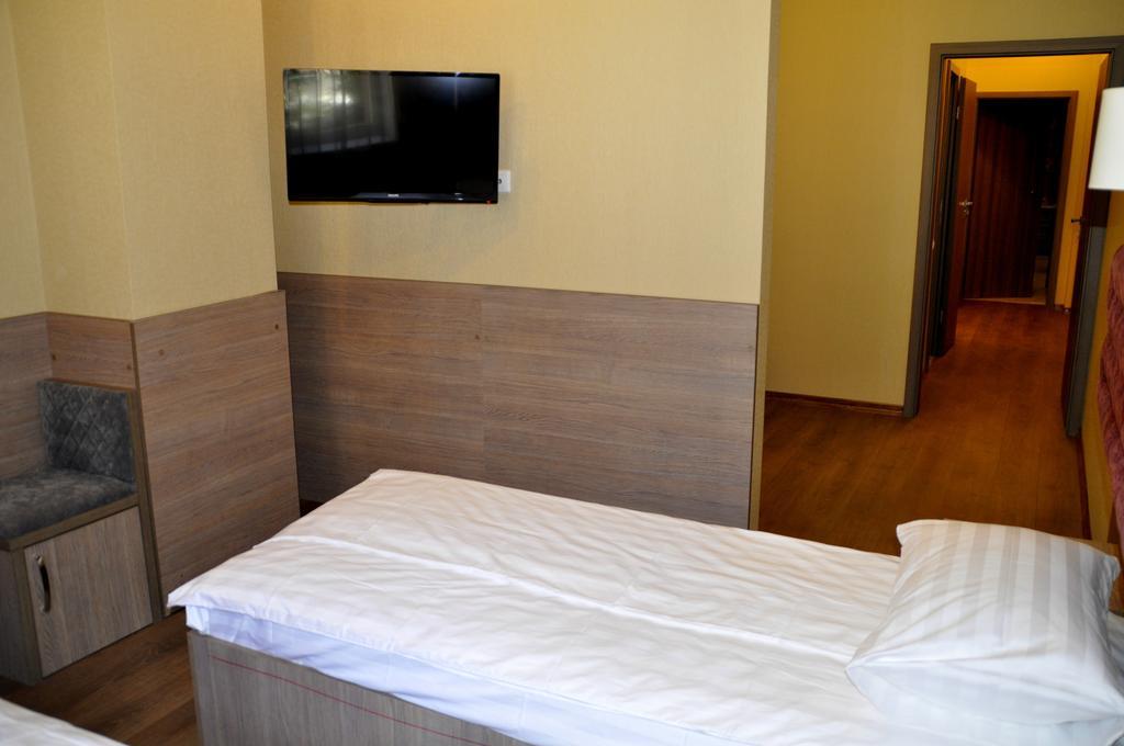Hotel Classic เคียฟ ภายนอก รูปภาพ